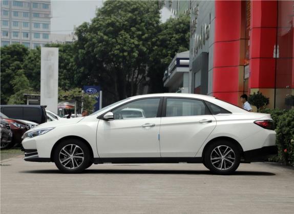 启辰D60 2019款 十万荣耀 1.6L XL 手动辰酷版 国VI 外观   正侧