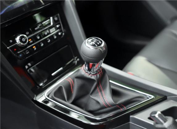 启辰D60 2019款 十万荣耀 1.6L XL 手动辰酷版 国VI 中控类   挡把