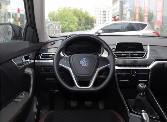 启辰T60 2018款 1.6L 手动时尚版 国V 中控类   驾驶位