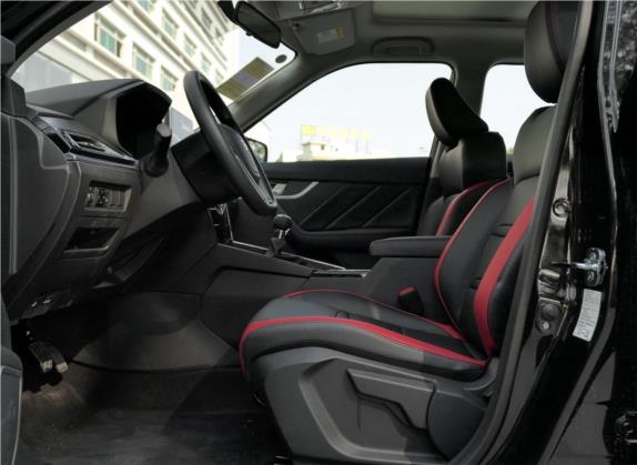 启辰T60 2018款 1.6L 手动智酷版 国V 车厢座椅   前排空间