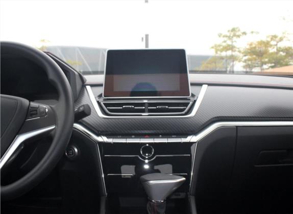启辰T60 2018款 1.6L CVT智型版 国V 中控类   中控台