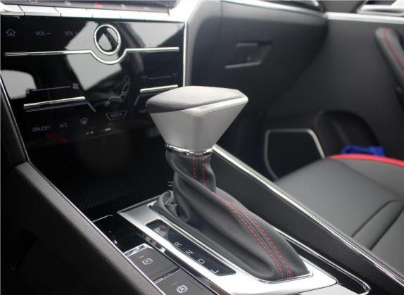 启辰T60 2018款 1.6L CVT智型版 国V 中控类   挡把