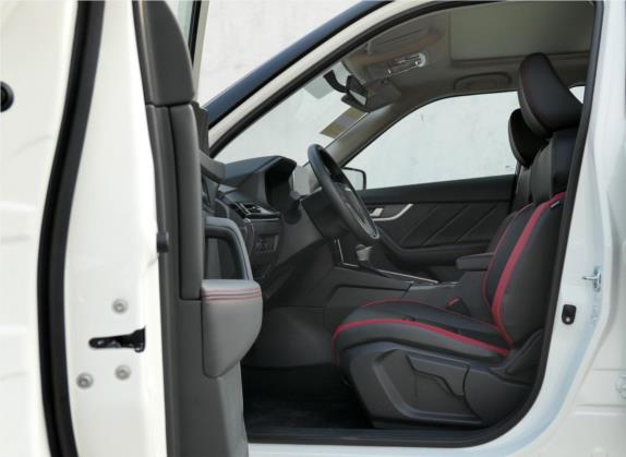 启辰T60 2020款 1.6L CVT智享版 国VI 车厢座椅   前排空间