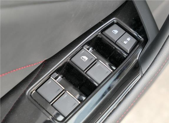 启辰T60 2020款 1.6L CVT智享版 国VI 车厢座椅   门窗控制