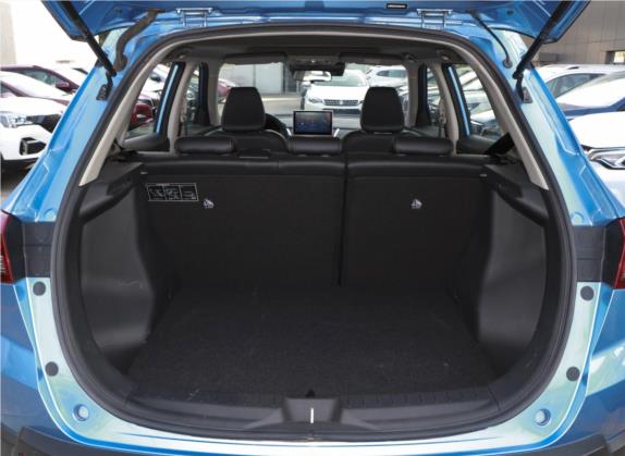 启辰T60 2020款 1.6L CVT智悦版 国VI 车厢座椅   后备厢