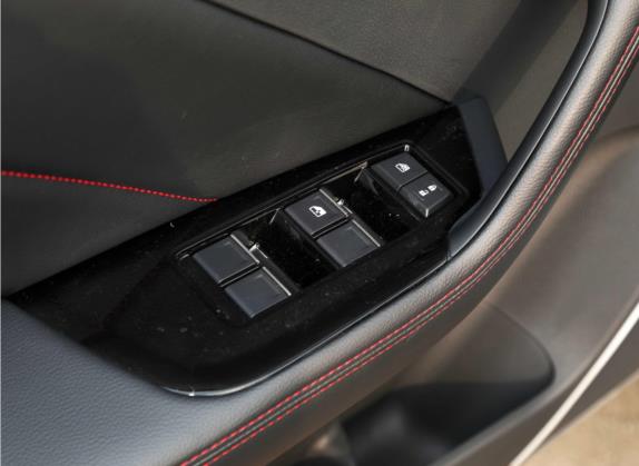 启辰T60 2022款 1.6L CVT智行版 车厢座椅   门窗控制