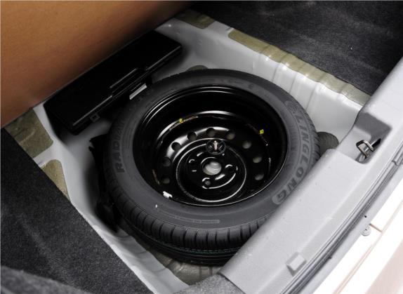 奇瑞E5 2011款 1.5L 手动智悦型 其他细节类   备胎