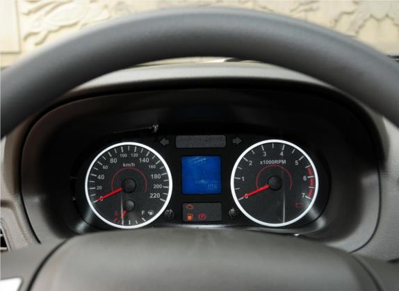 奇瑞E5 2011款 1.5L 手动智悦型 中控类   仪表盘
