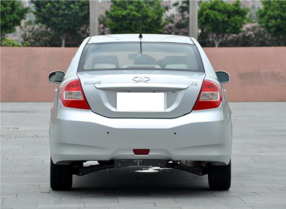 奇瑞E5 2011款 1.5L 手动优悦型 外观   正后