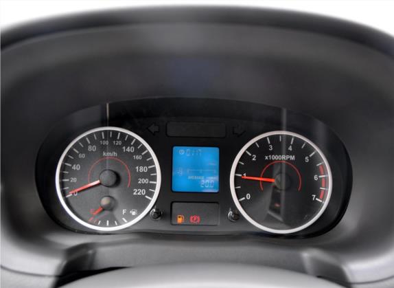 奇瑞E5 2011款 1.5L 手动优悦型 中控类   仪表盘