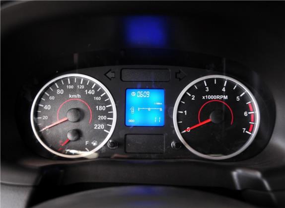 奇瑞E5 2012款 1.5L 手动数字奥运版 中控类   仪表盘