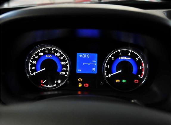 奇瑞E5 2014款 1.5L 手动优悦型 中控类   仪表盘