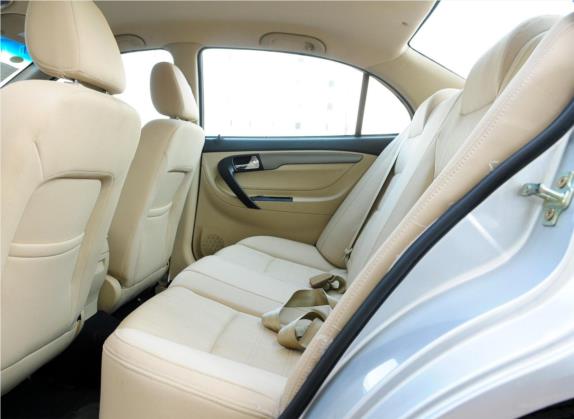旗云5 2012款 1.8L 手动舒适版 车厢座椅   后排空间
