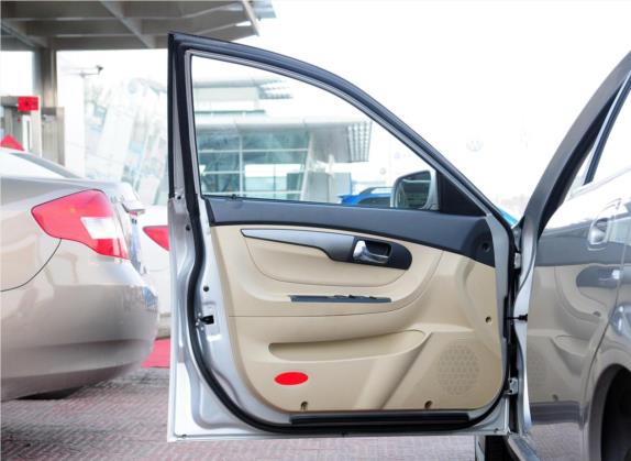 旗云5 2012款 1.8L 手动舒适版 车厢座椅   前门板