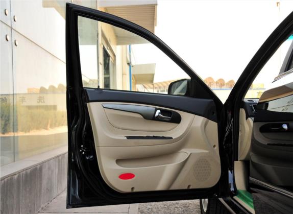 旗云5 2012款 1.8L 手动豪华版 车厢座椅   前门板