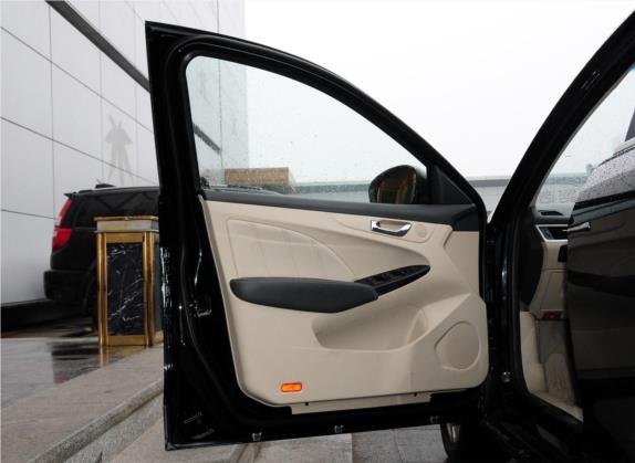 艾瑞泽7 2013款 1.6L CVT致享版 车厢座椅   前门板