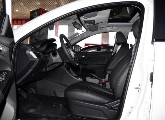 艾瑞泽7 2015款 1.5T 手动致尚版 车厢座椅   前排空间