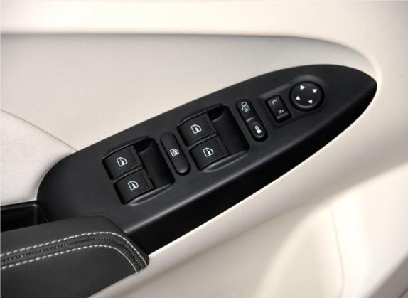 艾瑞泽7 2015款 1.6L 手动致尚版 车厢座椅   门窗控制