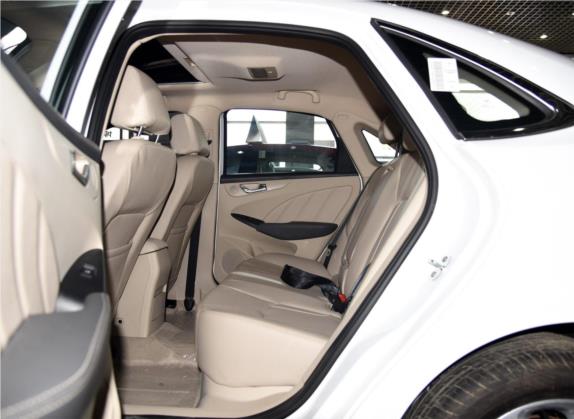 艾瑞泽7 2015款 1.6L 手动致享版 车厢座椅   后排空间