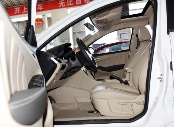 艾瑞泽7 2015款 1.6L CVT致享版 车厢座椅   前排空间