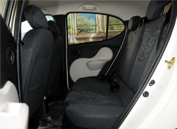 奇瑞QQ 2013款 1.0L 手动快乐版 车厢座椅   后排空间