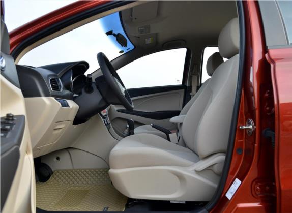 艾瑞泽3 2015款 1.5L 手动够型版 车厢座椅   前排空间