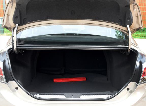 艾瑞泽3 2015款 1.5L 自动够劲版 车厢座椅   后备厢