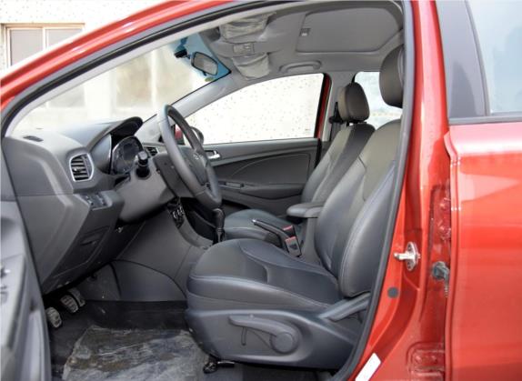 艾瑞泽3 2015款 1.5L 手动够酷版 车厢座椅   前排空间