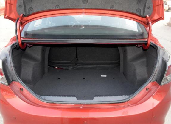 艾瑞泽3 2015款 1.5L 手动够酷版 车厢座椅   后备厢