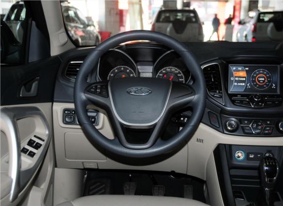 瑞虎5 2014款 2.0L 手动家享版 中控类   驾驶位