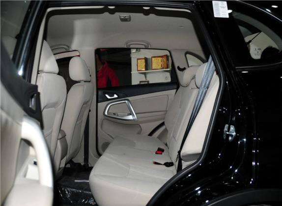瑞虎5 2014款 2.0L 手动家享版 车厢座椅   后排空间