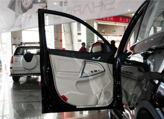 瑞虎5 2014款 2.0L 手动家享版 车厢座椅   前门板