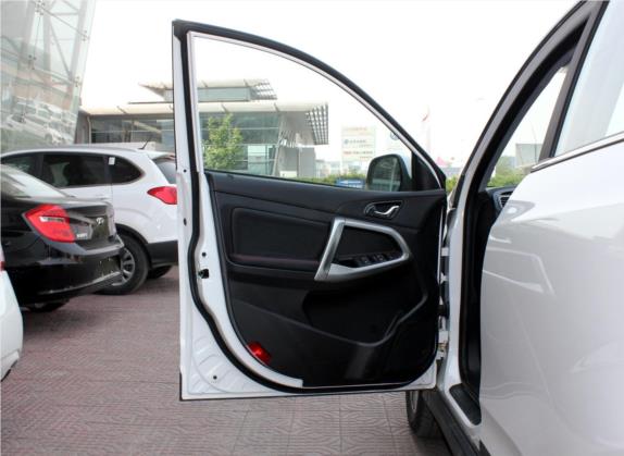 瑞虎5 2015款 1.5T 手动家悦版 车厢座椅   前门板