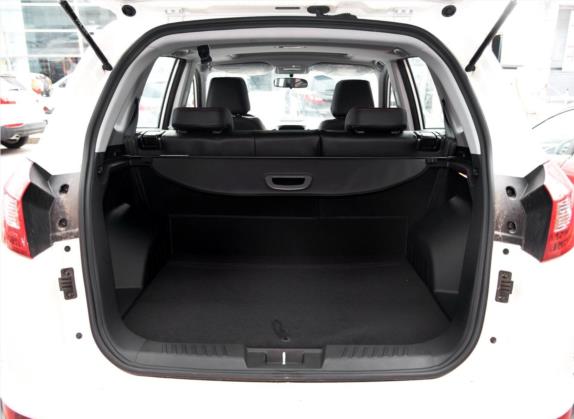 瑞虎5 2015款 2.0L 手动家悦版 车厢座椅   后备厢