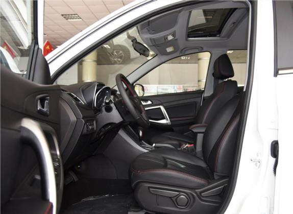 瑞虎5 2015款 2.0L CVT家悦版 车厢座椅   前排空间