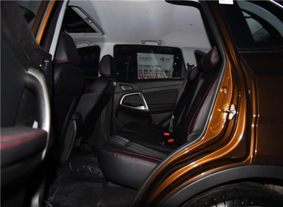 瑞虎5 2016款 2.0L 手动家悦版 车厢座椅   后排空间
