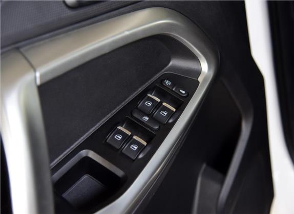瑞虎5 2016款 1.5T 手动家悦信赖版 车厢座椅   门窗控制