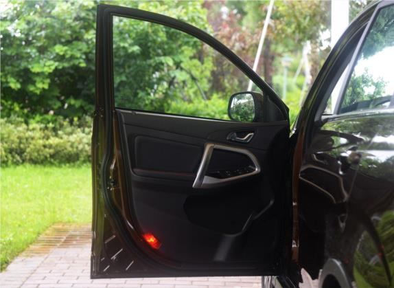 瑞虎5 2017款 1.5T CVT舒适版 车厢座椅   前门板