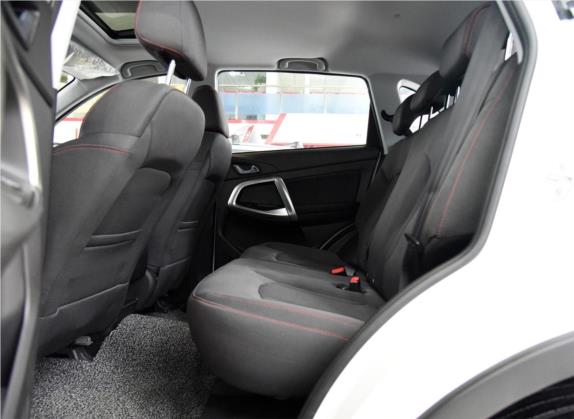 瑞虎5 2017款 1.5T 手动舒适版 车厢座椅   后排空间