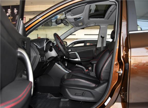 瑞虎5 2017款 1.5T CVT豪华版 车厢座椅   前排空间