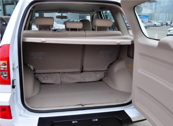 瑞虎3 2014款 1.6L 手动风尚版 车厢座椅   后备厢