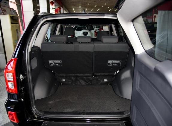 瑞虎3 2014款 1.6L CVT风尚版 车厢座椅   后备厢