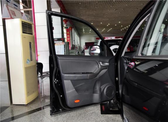 瑞虎3 2014款 1.6L CVT风尚版 车厢座椅   前门板