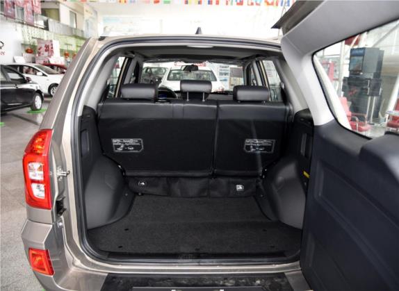 瑞虎3 2015款 1.6L 手动智尚运动版 车厢座椅   后备厢