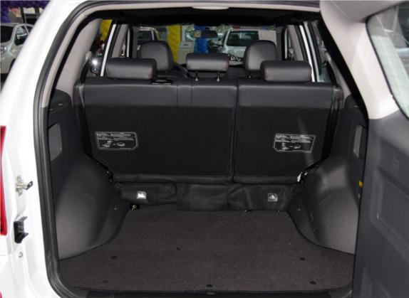 瑞虎3 2015款 1.6L 手动尊尚运动版 车厢座椅   后备厢