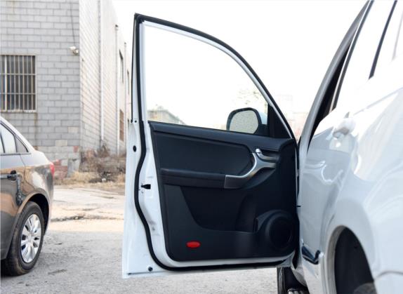 瑞虎3 2015款 1.6L CVT风尚运动版 车厢座椅   前门板