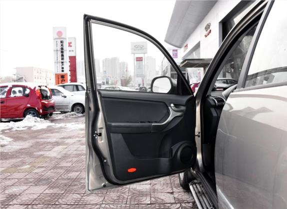 瑞虎3 2015款 1.6L 手动智尚纪念版 车厢座椅   前门板