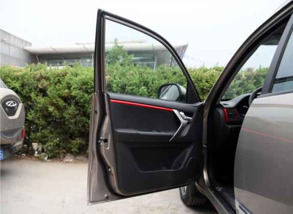 瑞虎3 2016款 1.6L CVT智尚版 车厢座椅   前门板