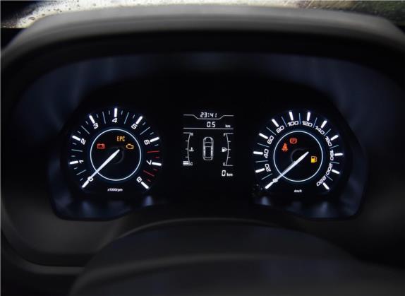 瑞虎3 2018款 经典版 1.6L 手动舒适型 中控类   仪表盘