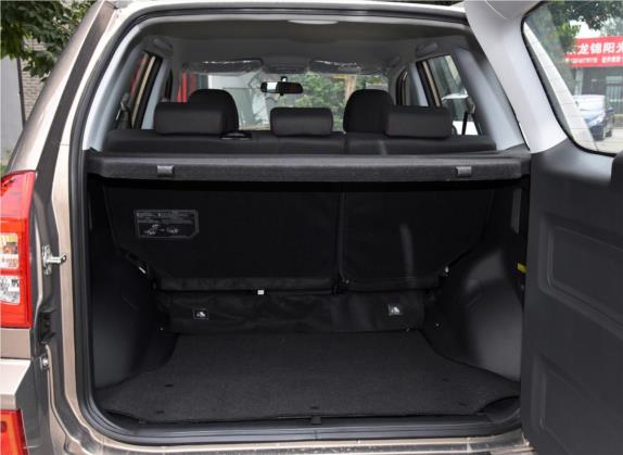 瑞虎3 2018款 经典版 1.6L CVT舒适型 车厢座椅   后备厢